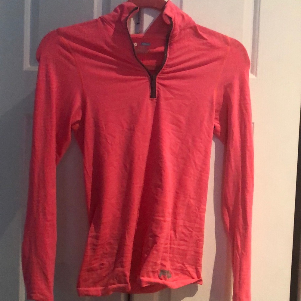Bright coral running top
